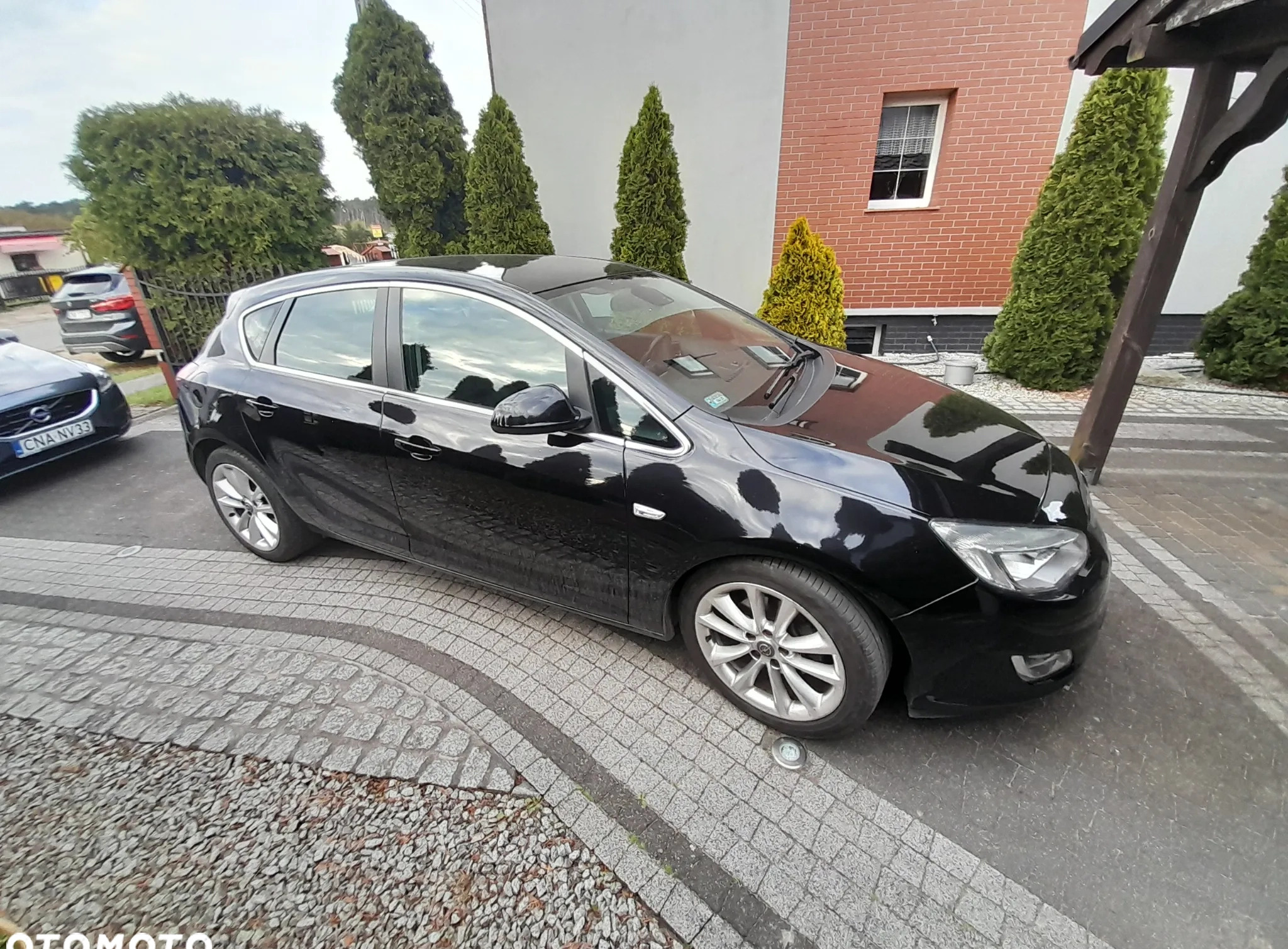 Opel Astra cena 21900 przebieg: 142375, rok produkcji 2010 z Witkowo małe 106